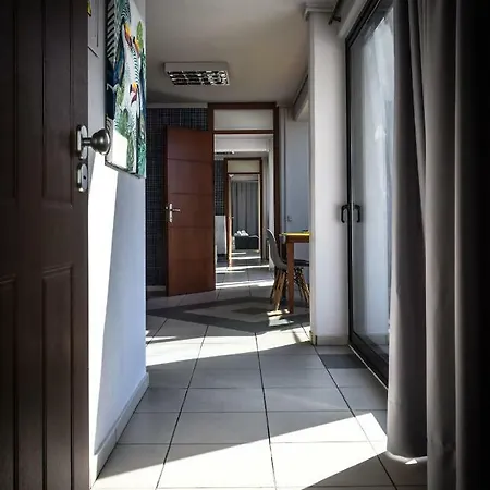 Glass Flat *